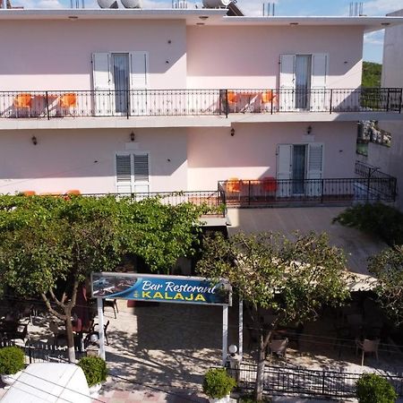 Hotel Kalaja Boks Bagian luar foto