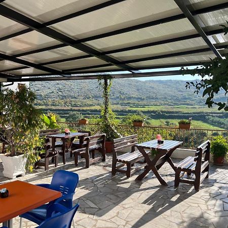 Hotel Kalaja Boks Bagian luar foto