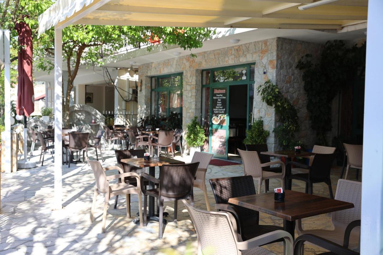 Hotel Kalaja Boks Bagian luar foto