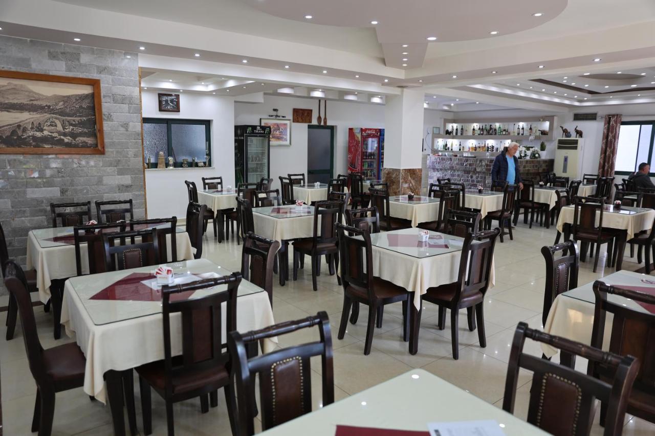 Hotel Kalaja Boks Bagian luar foto